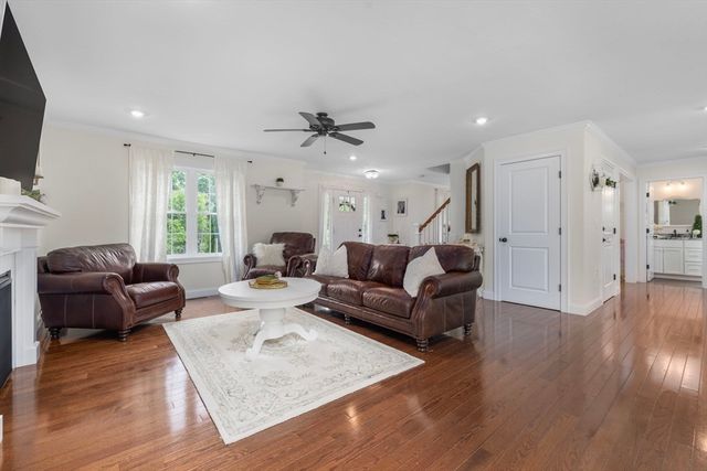 1531 County, Attleboro, MA 02703