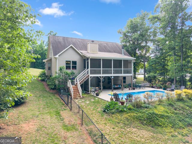 170 Fair Oaks Court, Commerce, GA 30529