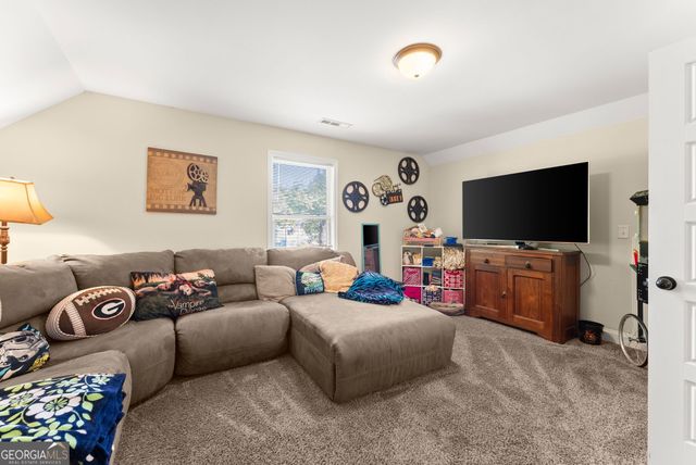 170 Fair Oaks Court, Commerce, GA 30529