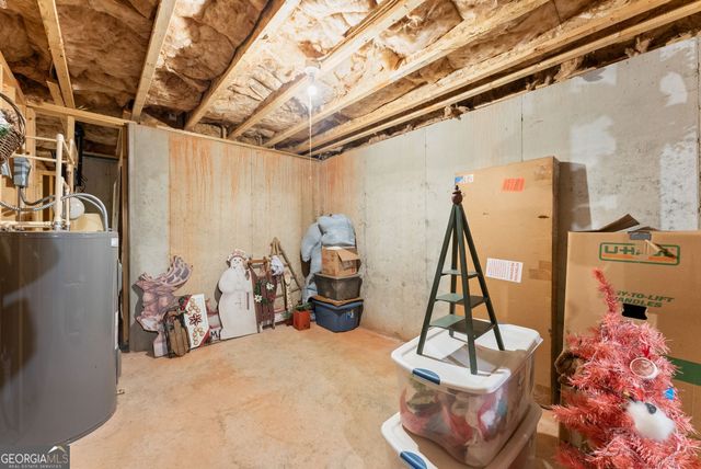 170 Fair Oaks Court, Commerce, GA 30529