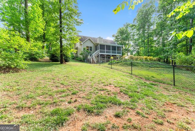 170 Fair Oaks Court, Commerce, GA 30529