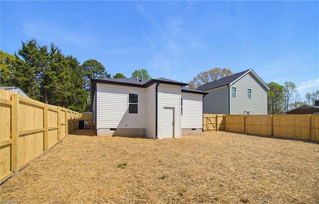 2219 Bradley Street, Greensboro, NC 27406