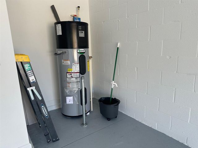 17216 MANGO SHAY COURT, Land O Lakes, FL 34638