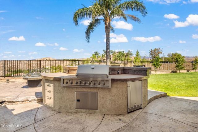 29475 Sequoia Road, Canyon Country, CA 91387