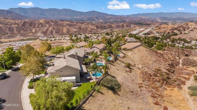 29475 Sequoia Road, Canyon Country, CA 91387