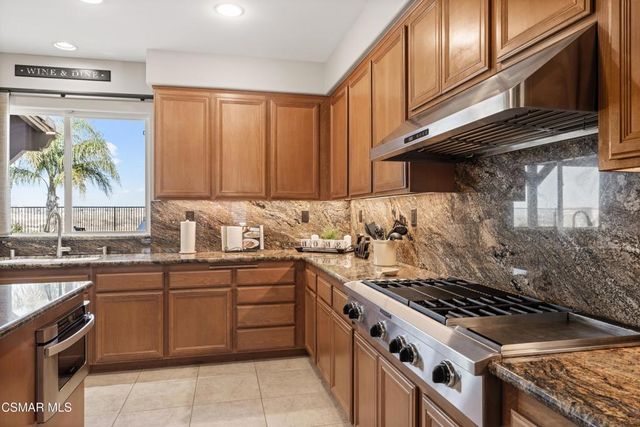 29475 Sequoia Road, Canyon Country, CA 91387
