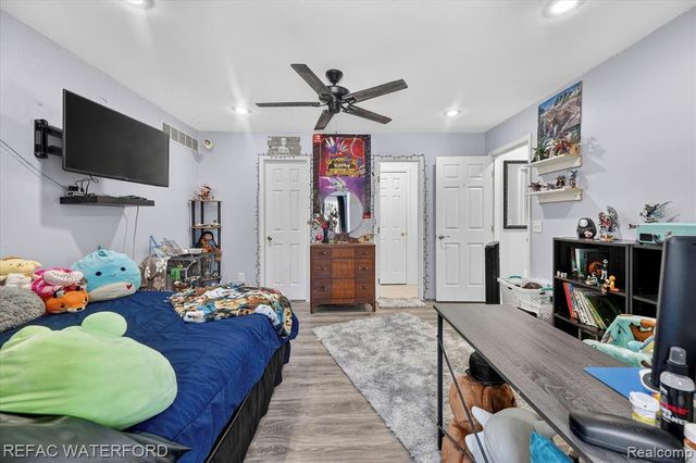 12687 Scott Road, Davisburg, MI 48350