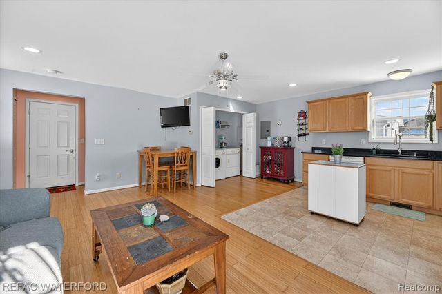 12687 Scott Road, Davisburg, MI 48350