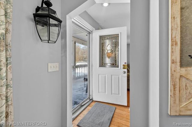 12687 Scott Road, Davisburg, MI 48350