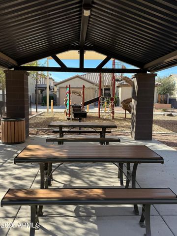 2905 S COLORADO Street, Chandler, AZ 85286