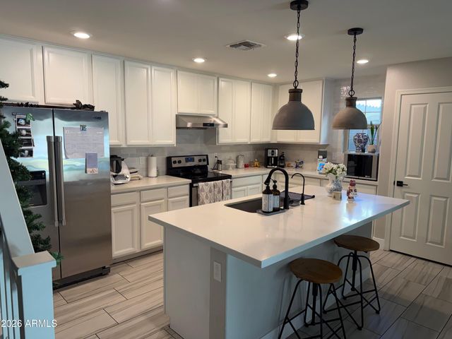 2905 S COLORADO Street, Chandler, AZ 85286