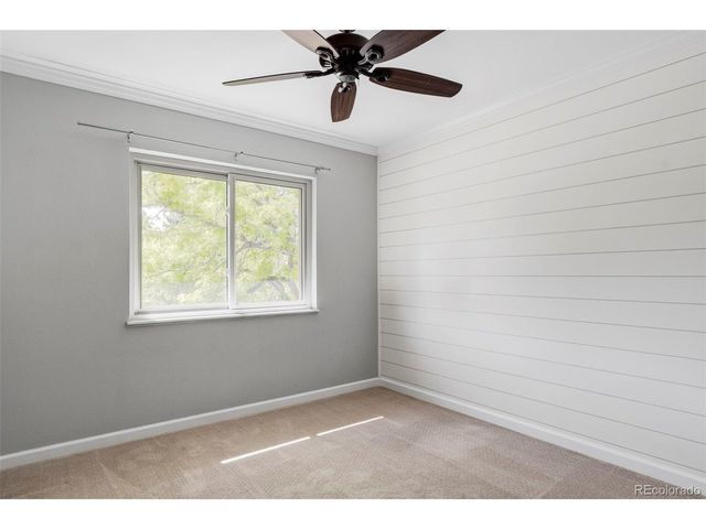 2291 S Zang Ct, Lakewood, CO 80228