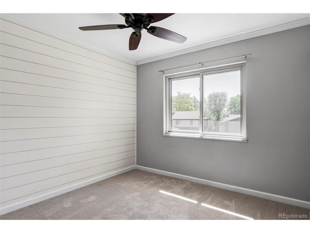 2291 S Zang Ct, Lakewood, CO 80228