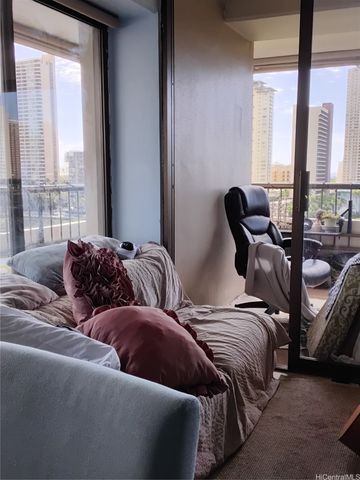 2333 Kapiolani Boulevard 1008B, Honolulu, HI 96826
