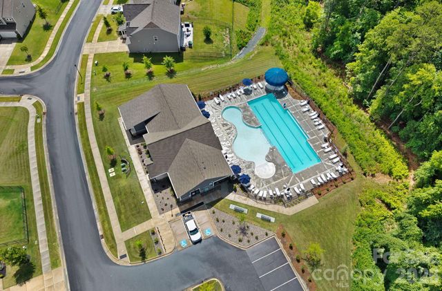 262 Abersham Drive, Mooresville, NC 28115