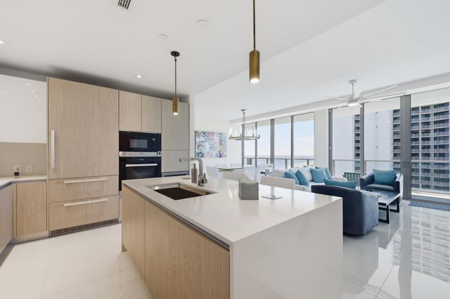 3100 N Ocean Drive H-1506, Singer Island, FL 33404