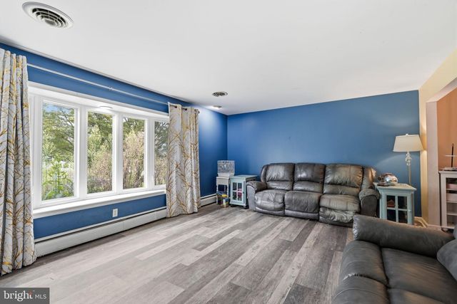 295 DORIS AVE, Southampton, PA 18966