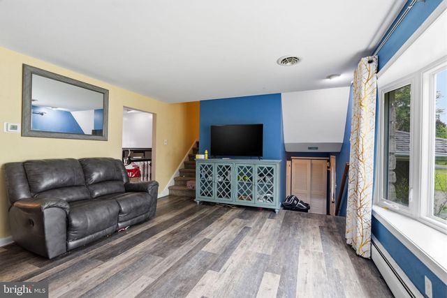 295 DORIS AVE, Southampton, PA 18966