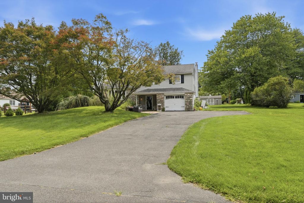 295 DORIS AVE, Southampton, PA 18966