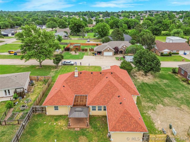 607 Nelson, Mcalester, OK 74501