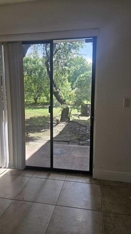 1641 Balfour Point Drive A, West Palm Beach, FL 33411