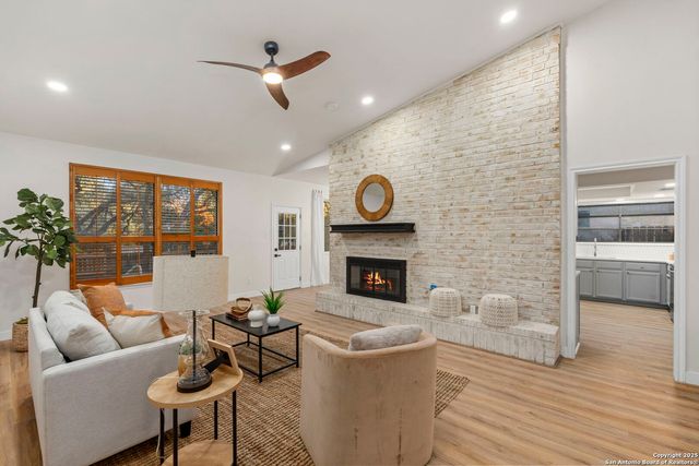 15314 Artesian Oaks, San Antonio, TX 78232