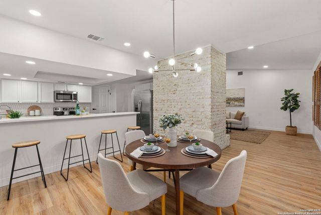 15314 Artesian Oaks, San Antonio, TX 78232