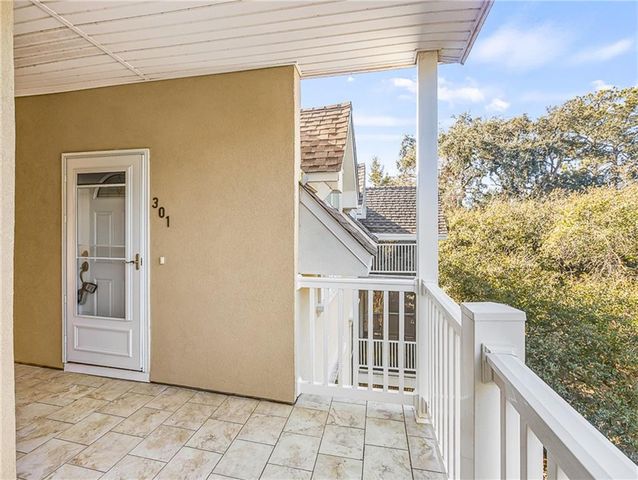 109 Shady Brook Circle, 301, St. Simons Island, GA 31522