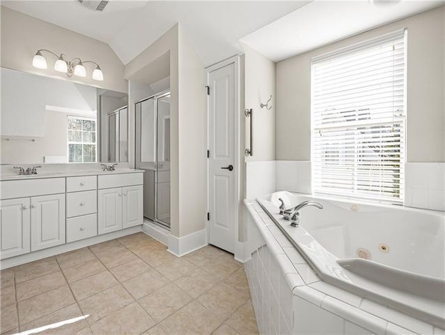 109 Shady Brook Circle, 301, St. Simons Island, GA 31522
