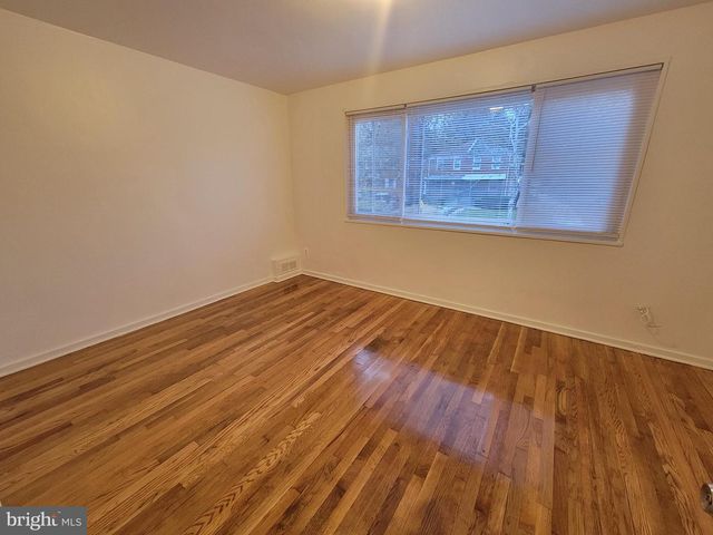 147 MISSISSIPPI AVE SE, Washington, DC 20032