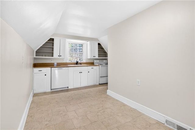 613 Pelham Road NE, Atlanta, GA 30324