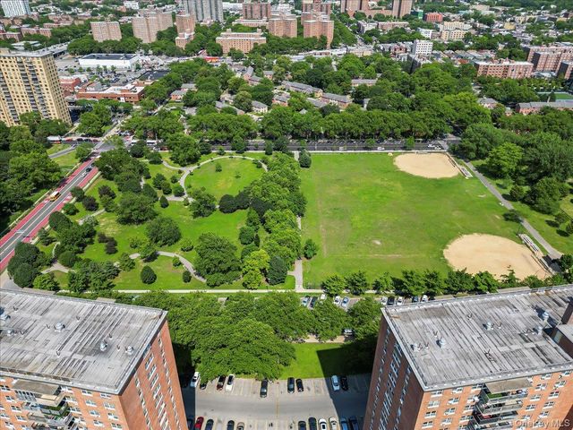 825 Morrison Avenue 16A, Bronx, NY 10473