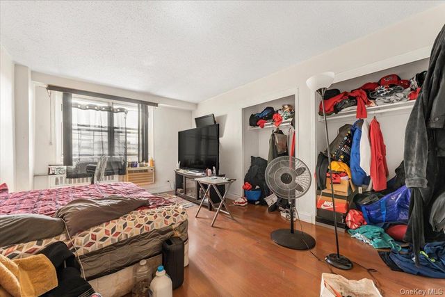 825 Morrison Avenue 16A, Bronx, NY 10473