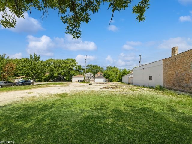 8809 S State Street, Chicago, IL 60619