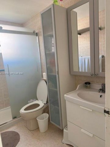3640 NW 9th St 201, Miami, FL 33125