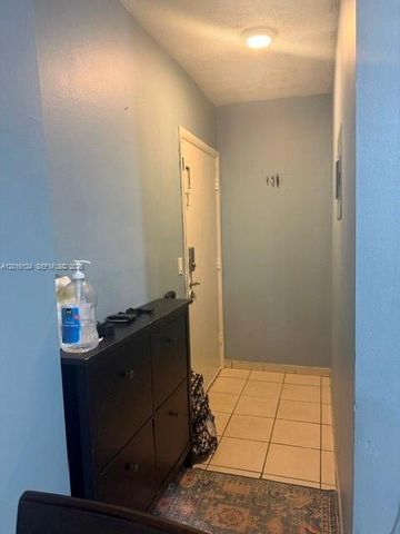3640 NW 9th St 201, Miami, FL 33125