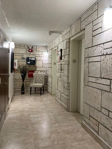 3640 NW 9th St 201, Miami, FL 33125