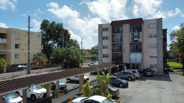 3640 NW 9th St 201, Miami, FL 33125