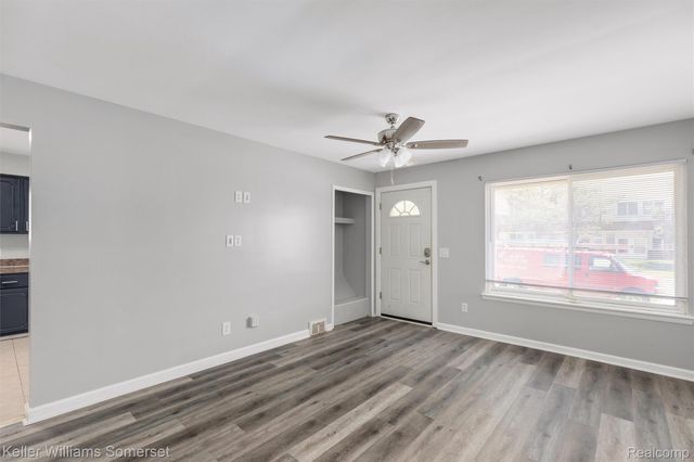 22487 Donald Avenue, Eastpointe, MI 48021