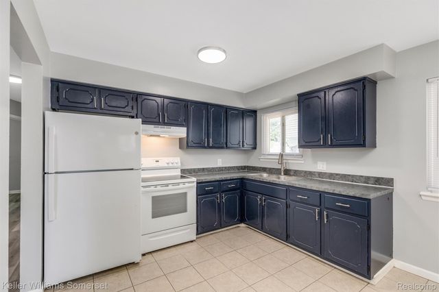 22487 Donald Avenue, Eastpointe, MI 48021