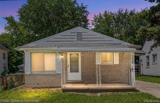 22487 Donald Avenue, Eastpointe, MI 48021