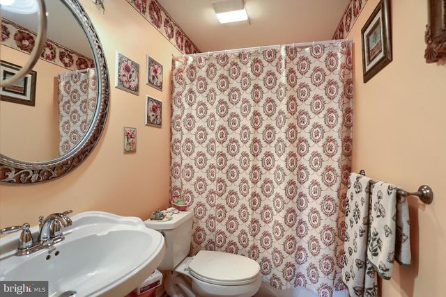 320 MYRTLE AVE, Marysville, PA 17053