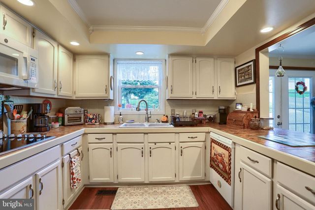 320 MYRTLE AVE, Marysville, PA 17053