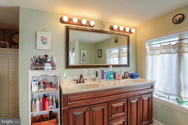 320 MYRTLE AVE, Marysville, PA 17053