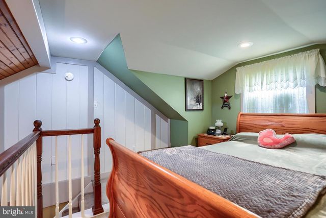 320 MYRTLE AVE, Marysville, PA 17053