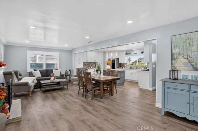 8391 Enfield Circle, Huntington Beach, CA 92646