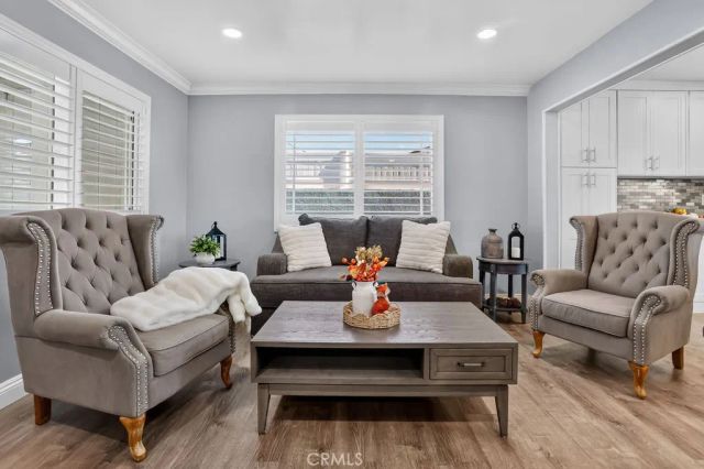 8391 Enfield Circle, Huntington Beach, CA 92646