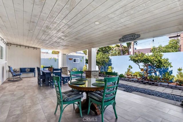 8391 Enfield Circle, Huntington Beach, CA 92646