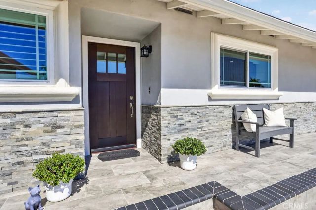 8391 Enfield Circle, Huntington Beach, CA 92646