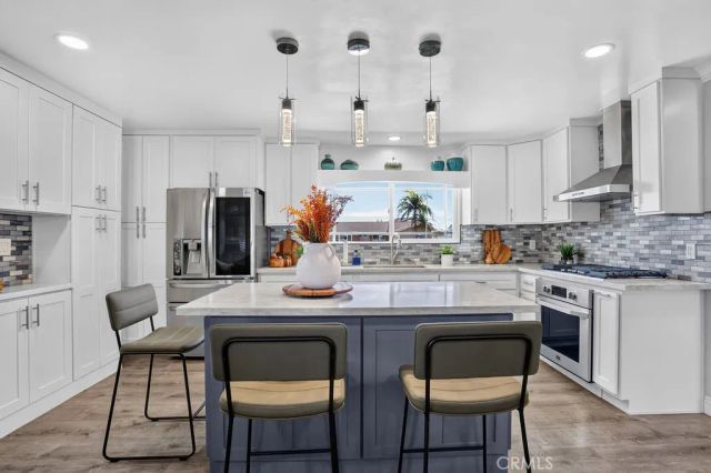 8391 Enfield Circle, Huntington Beach, CA 92646
